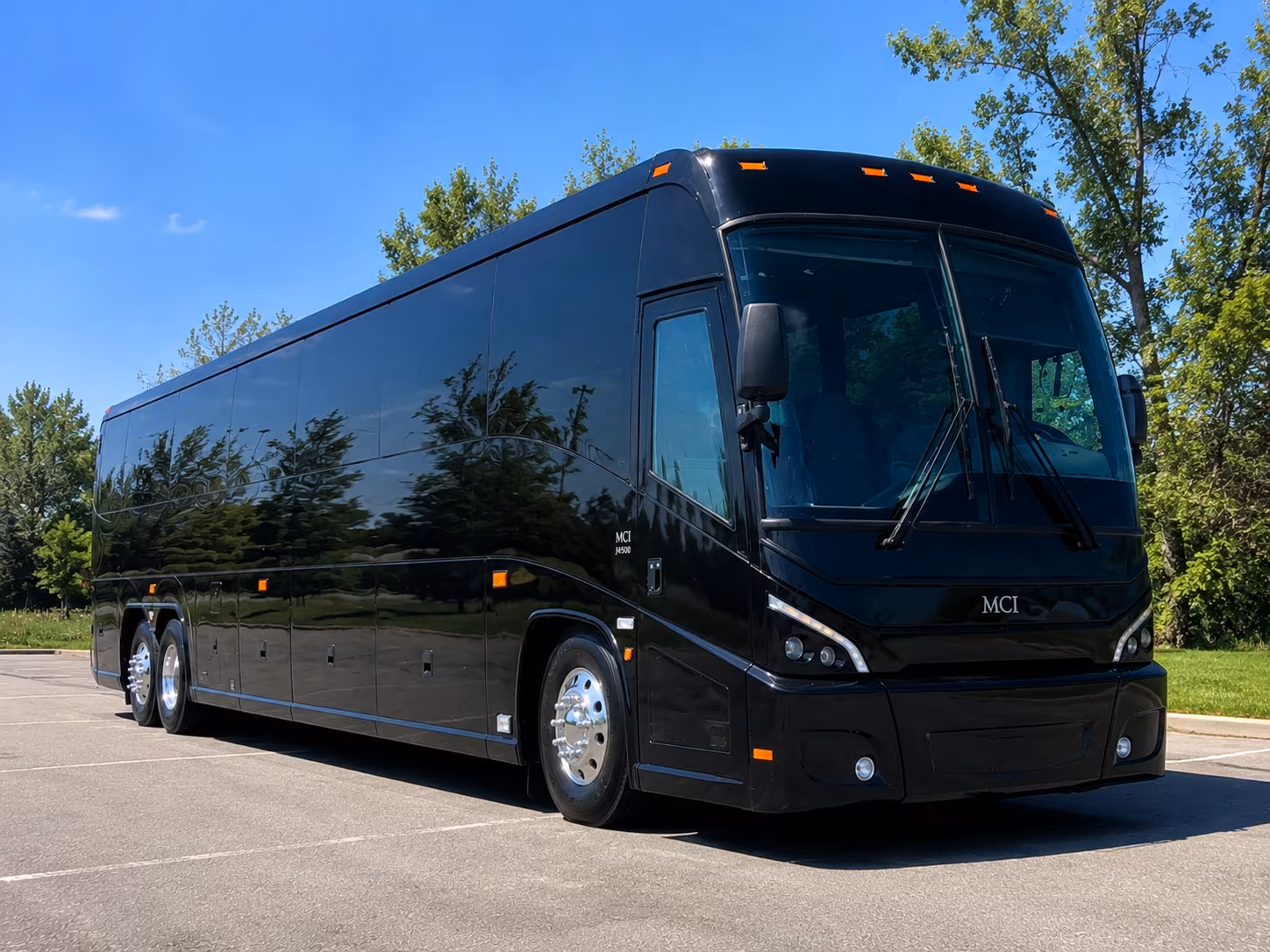 airport shuttle buses for out of town wedding guests