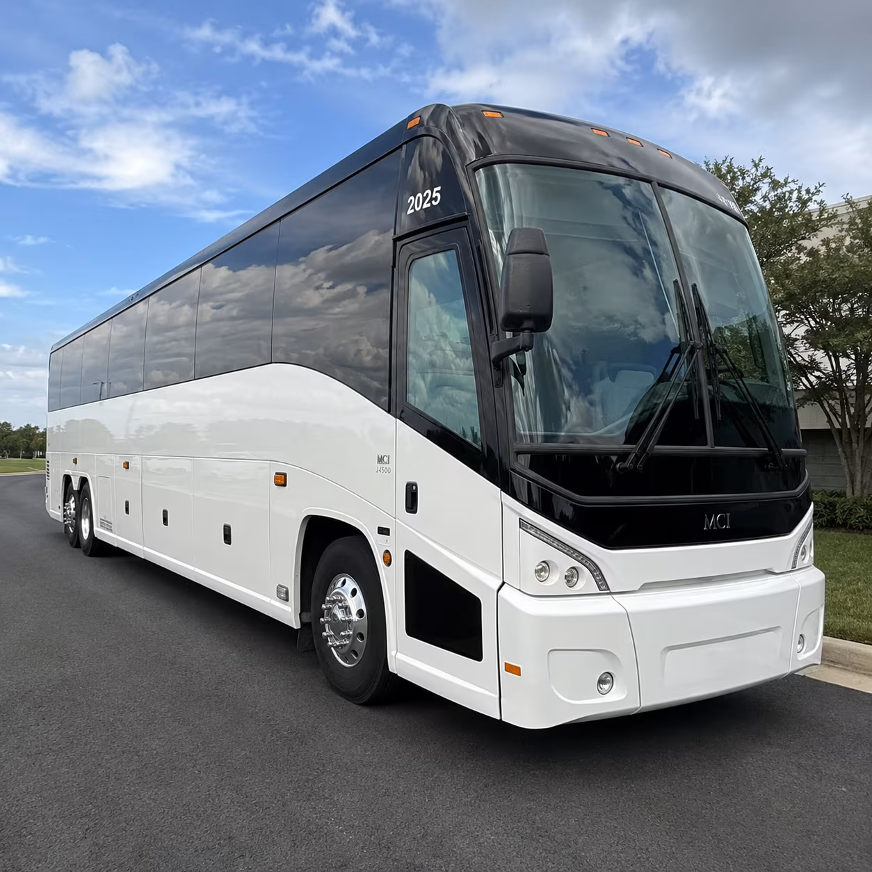 corporate and private event buses for menifee groups