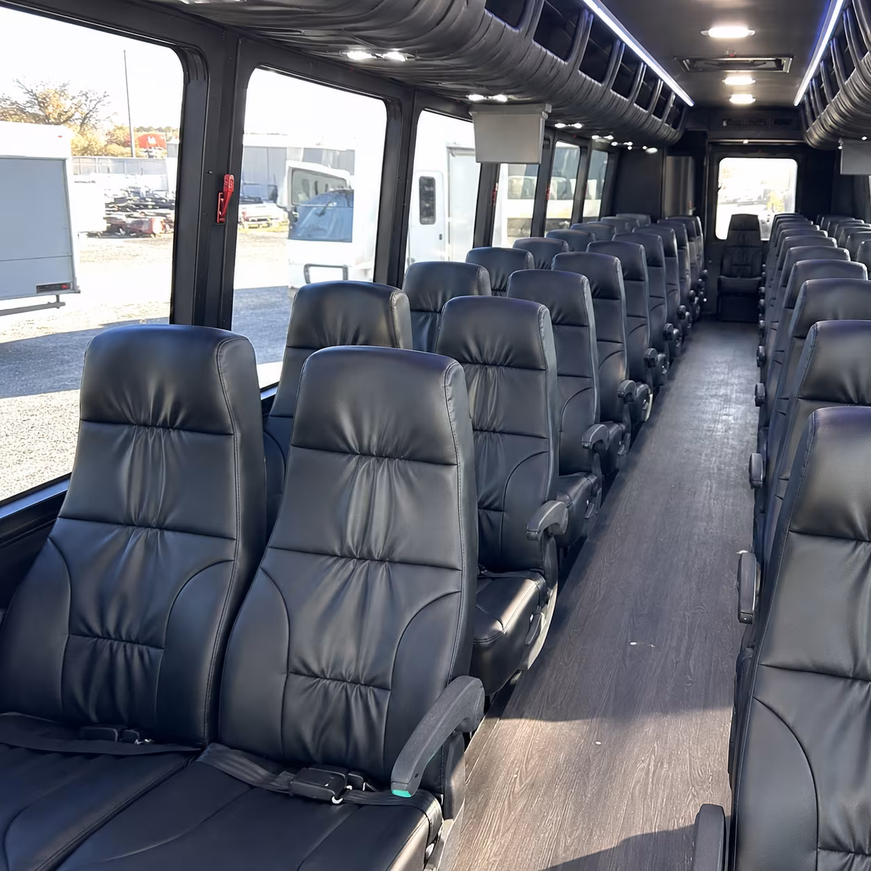 minibuses for temecula valley museum and old town field trips