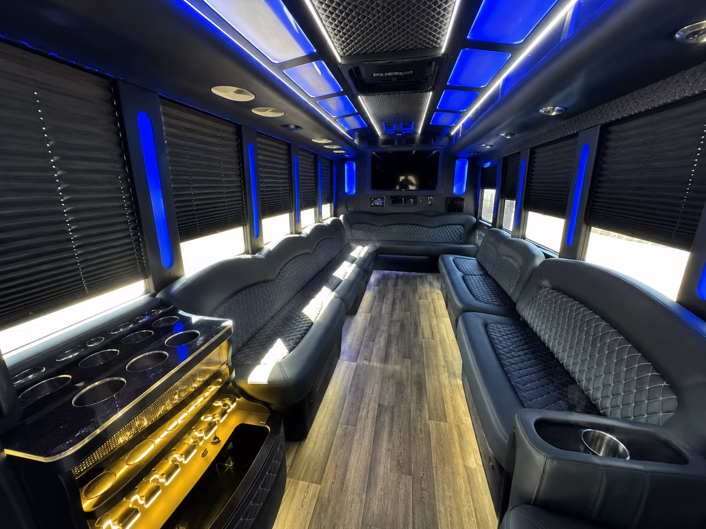 party buses from menifee to pechanga for prom night